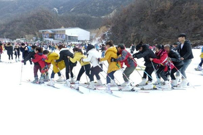 【河南】堯山滑雪樂園、福泉溫泉冰火2日游